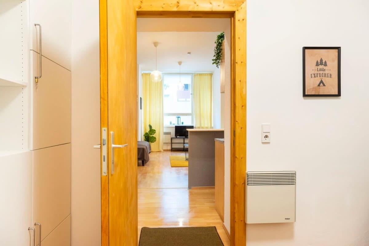 ברלין Cozy 2 Room Apartment Next To Hermannstrasse מראה חיצוני תמונה